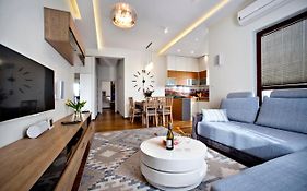 Jana Kazimierza 57 Serviced Apartments