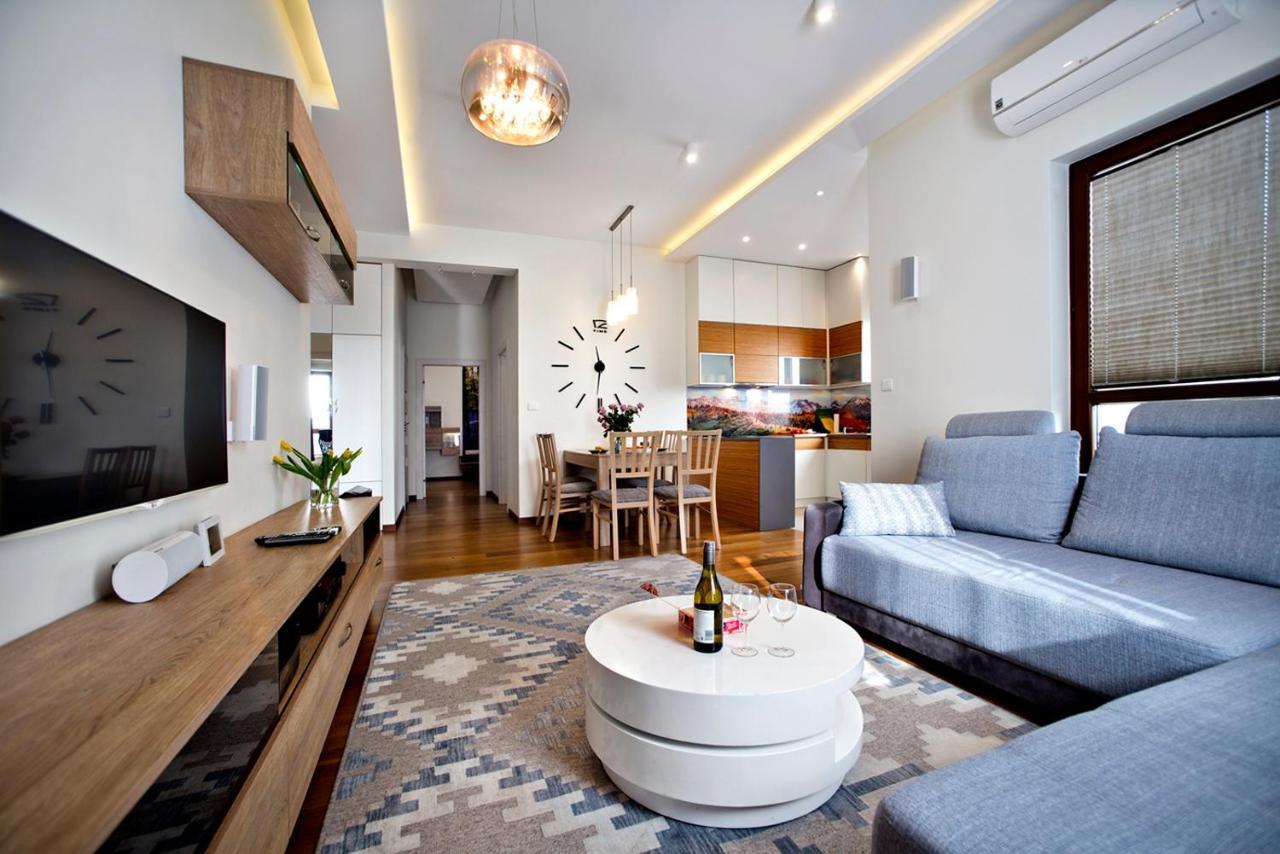 Jana Kazimierza 57 Serviced Apartments Warschau Exterior foto
